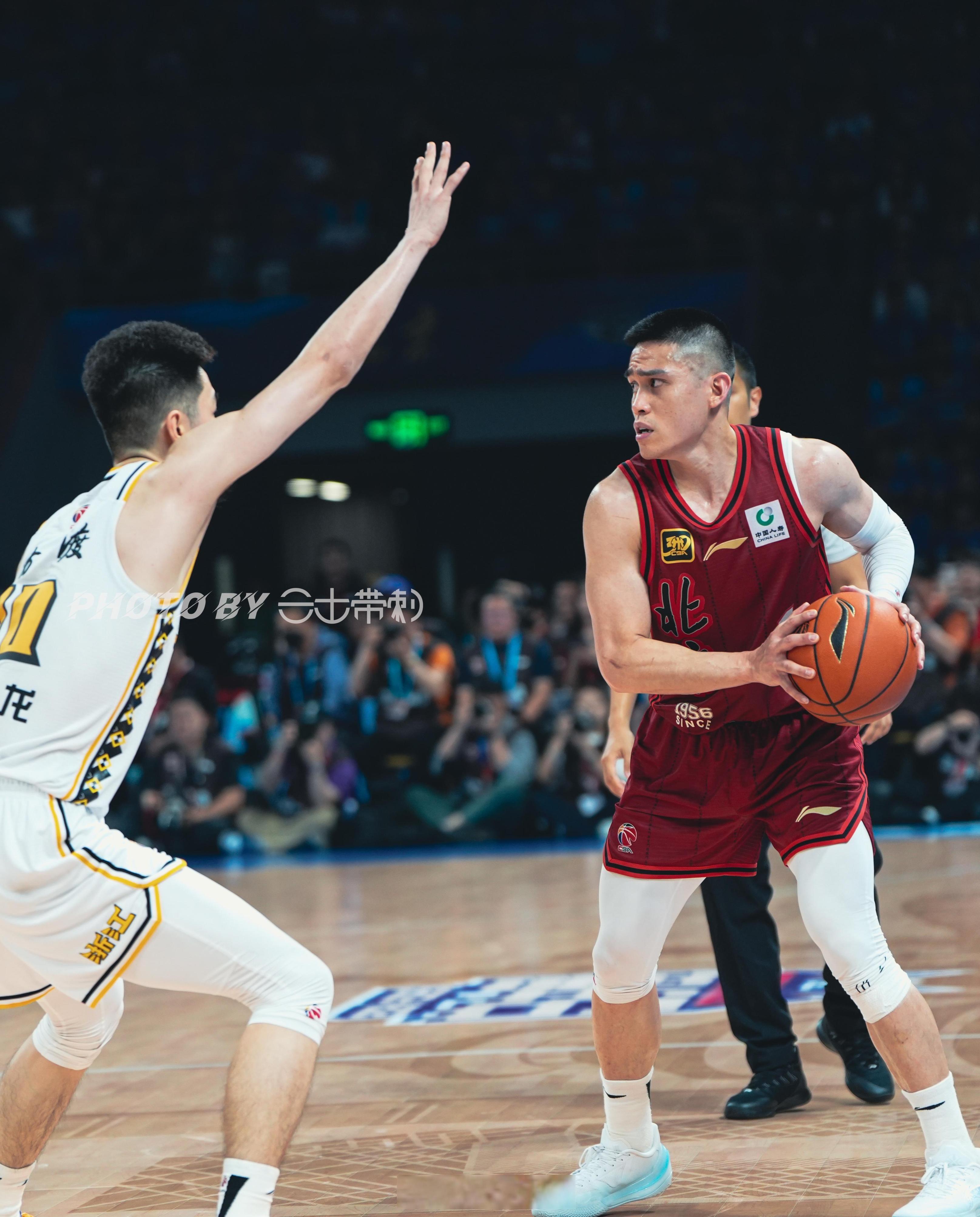 ng体育下载-风云突变广厦男篮关键时刻造点机会风云突变费城76人今夜外线爆发，这操作让人直呼：浙江队队长鼓劲备战意大利杯的简单介绍